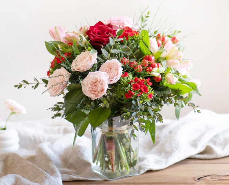 Bouquet Déclaration et son vase offert